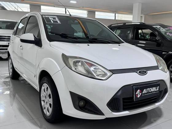 FORD FIESTA 1.6 ROCAM SE 8V FLEX 4P MANUAL